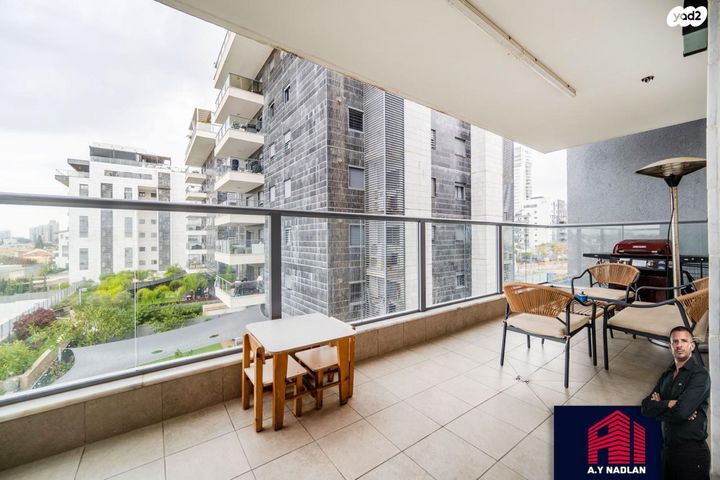 דירה, יעקב בן סירא, הרקפות, ראשון לציון