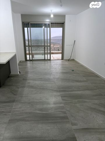 דירת גן, פרחי בר, שאר העיר, גבעת זאב