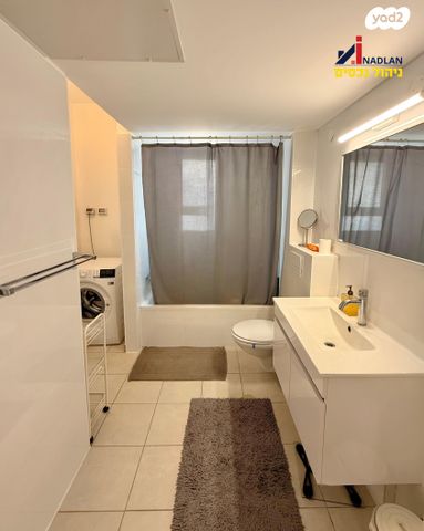 דירה, היובל, אור עקיבא