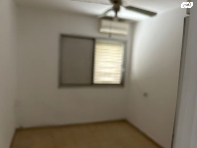 דירה, אבן עזרא 89, שכונה ד', באר שבע