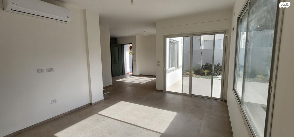 דו משפחתי, מושבה מרכז, זכרון יעקב