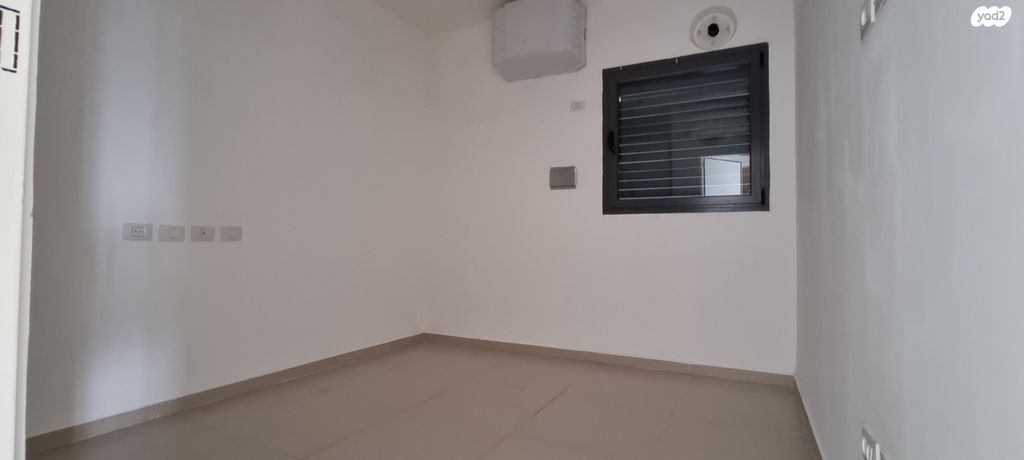 דירה, אור עקיבא