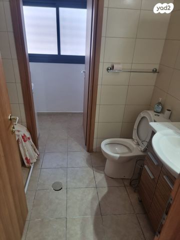 דירה, שדרות ירושלים 1, מרכז העיר דרום, נתניה