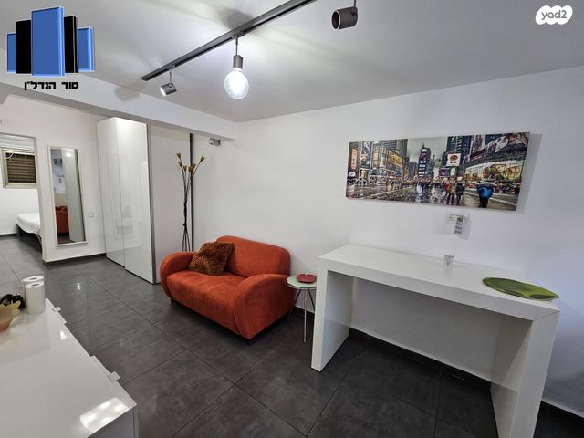 יחידת דיור, מרכז העיר, קרית אתא