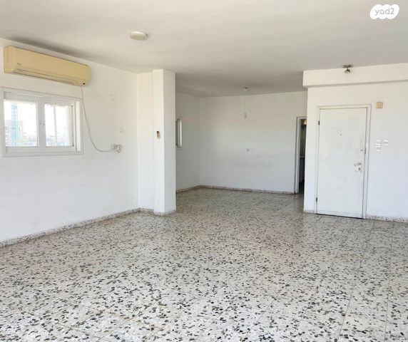 גג/ פנטהאוז, נווה דוד רמז, רעננה