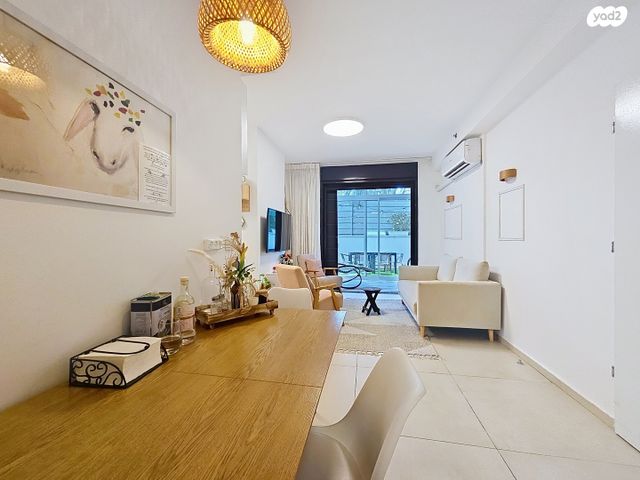 דירת גן, מעפילי אגוז 39, נווה חן, תל אביב יפו