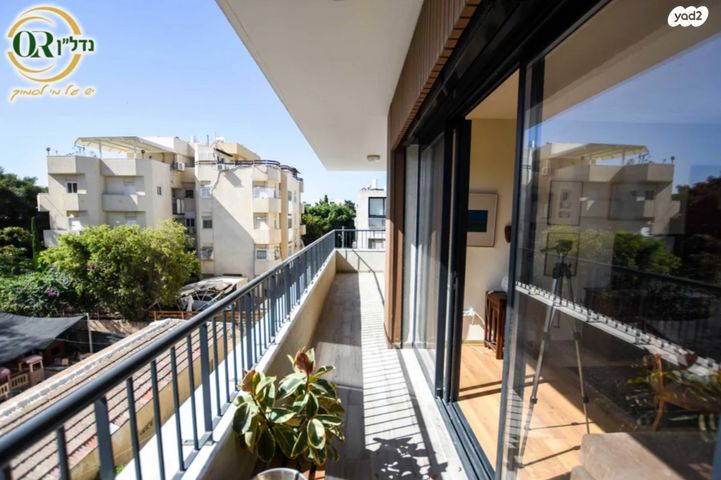 דירה, אליהו גולומב, הדר, רמת השרון