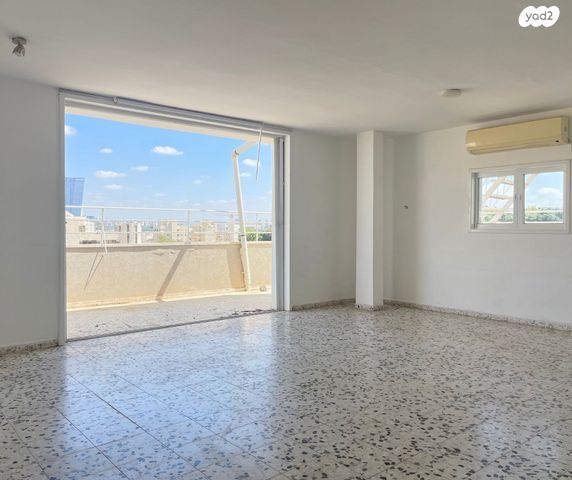 גג/ פנטהאוז, נווה דוד רמז, רעננה