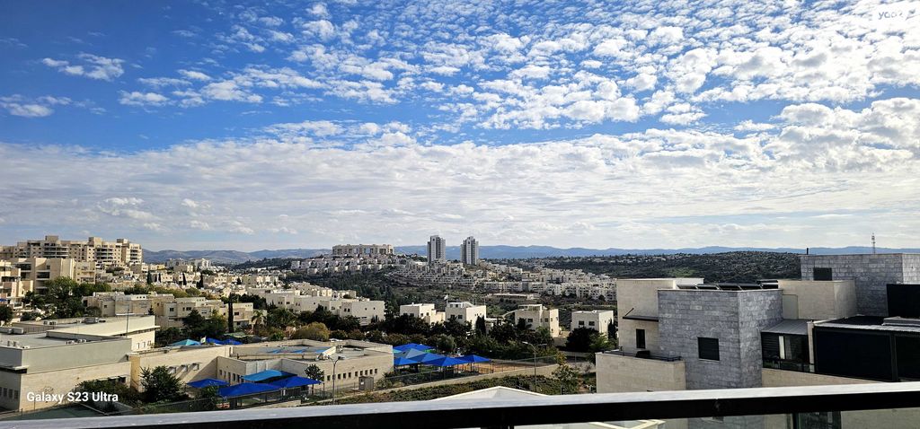 דירה, שרה אהרונסון 20, מורשת, מודיעין מכבים רעות