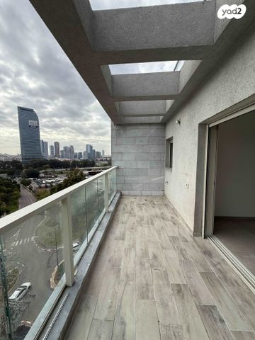 דירה, שיכון דן, נווה דן, תל אביב יפו