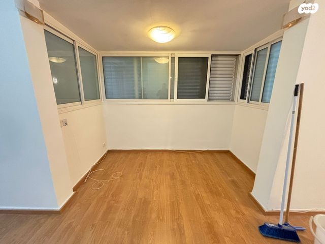 דירה, דרך בן גוריון, יד לבנים, רמת גן