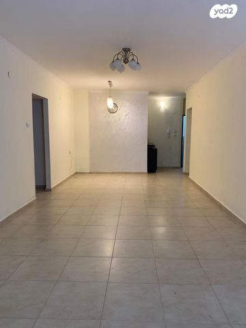 רמז, מערב ותיק