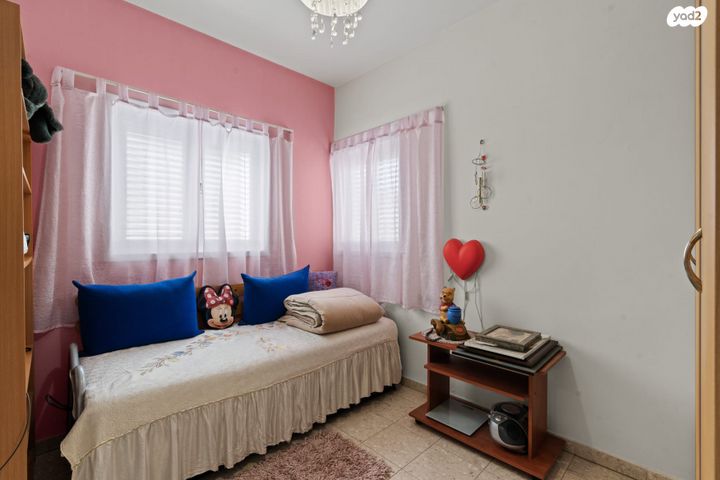 דו משפחתי, הסנפיר, נווה ים, ראשון לציון