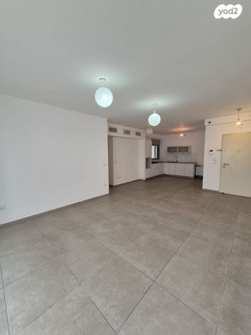 דירה, מורשה, רמת השרון