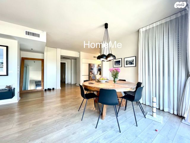 דירה, נווה גן, רמת השרון