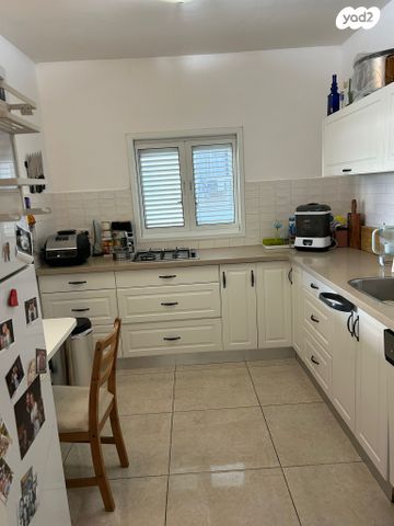 דירה, נחשון 10, הצפון הישן - צפון, תל אביב יפו