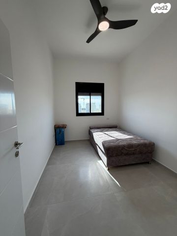 גג/ פנטהאוז, נחל ערוגות, פארק הנחל, באר שבע