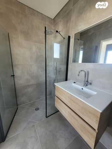 דירה, מבצע משה, נווה ים, ראשון לציון