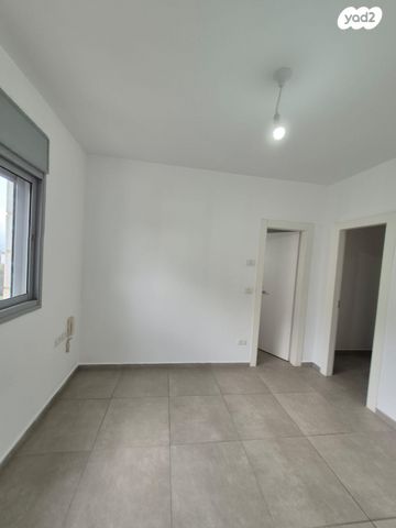 דירה, מורשה, רמת השרון