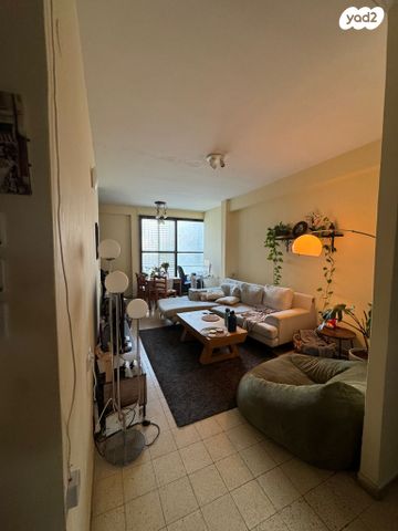 דירה, בן שפרוט, הצפון החדש - כיכר המדינה, תל אביב יפו