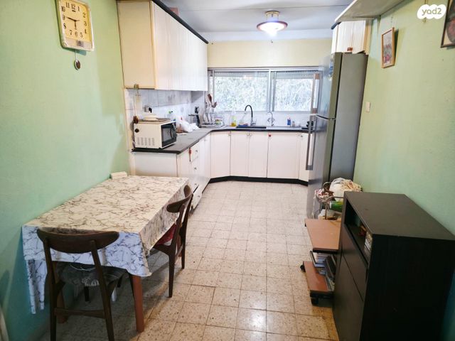 דירה, הכלניות 2, רובע א', אריאל