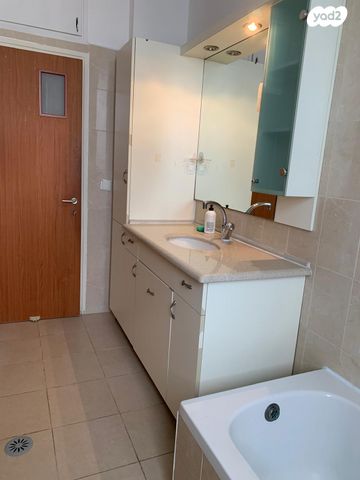 דירה, רמז, מערב ותיק, ראשון לציון