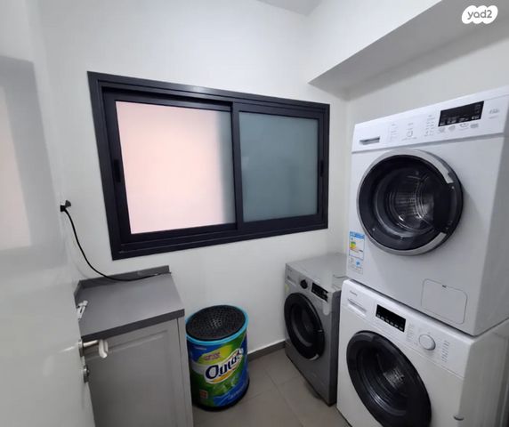 דירה, יהדות איטליה, רמת יורם, נתיבות