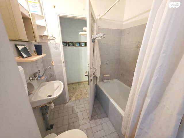 דירה, הכלניות 2, רובע א', אריאל