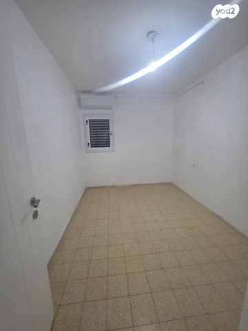 דירה, הקוממיות, קרית גת