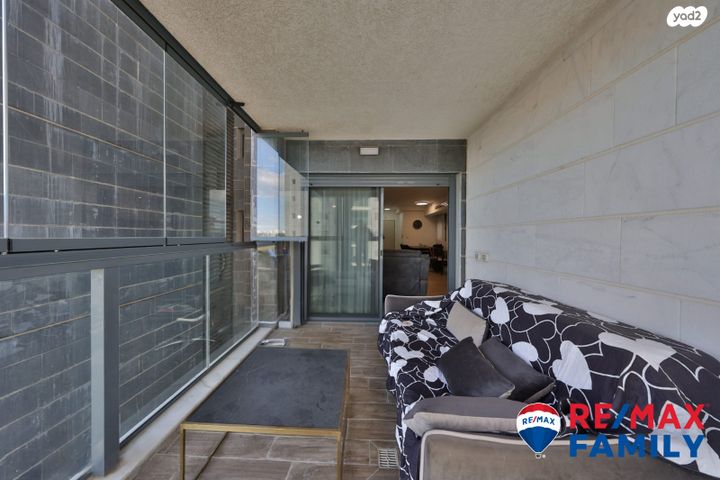 דירה, נעמי שמר 12, נאות אפק, אפקה, קרית ביאליק