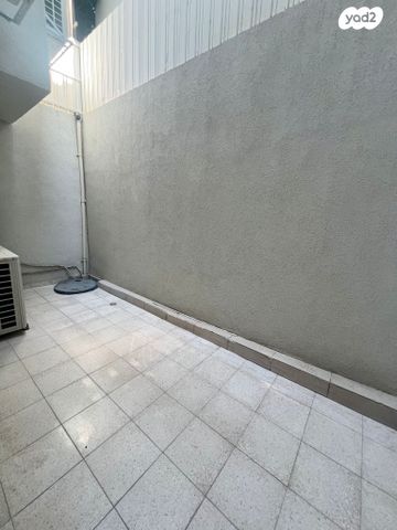 יחידת דיור, מרכז דרום, רעננה