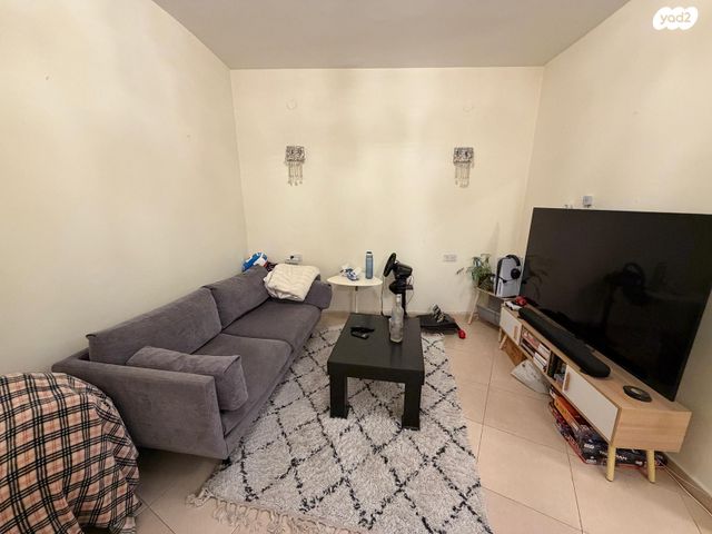 תבואות הארץ 