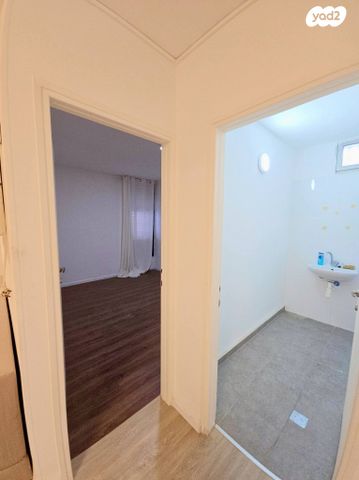 דירה, כרמיאל