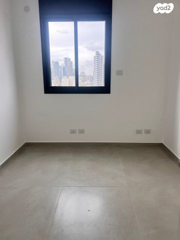 דירה, הפודים 31, נחלת גנים, רמת גן