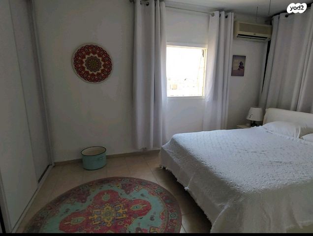 דירה, אהרון שקולניק, ג' / מרכז מזרח העיר, רחובות