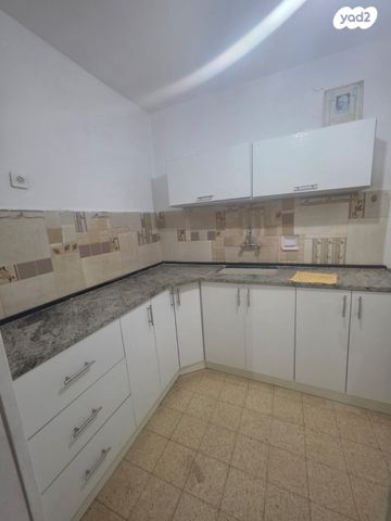 דירה, הקוממיות, קרית גת