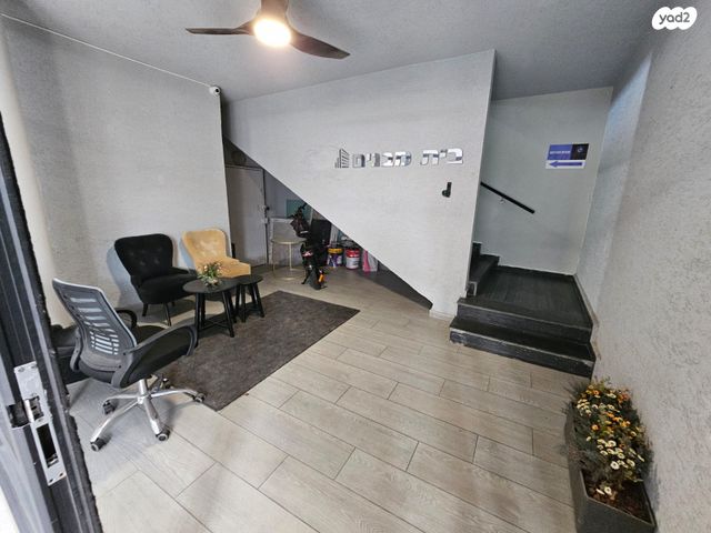 חנויות/ שטח מסחרי, בית אלפא 17, קרית חיים מערבית, חיפה