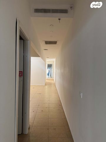 חנויות/ שטח מסחרי, יהודה מרגוזה 9, צפון יפו, המושבה האמריקאית-גרמנית, תל אביב יפו