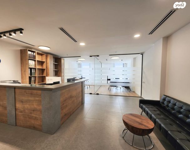 משרדים, עפולה