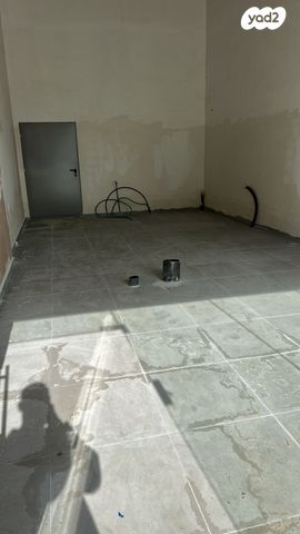 חנויות/ שטח מסחרי, גן יבנה מערב, גן יבנה