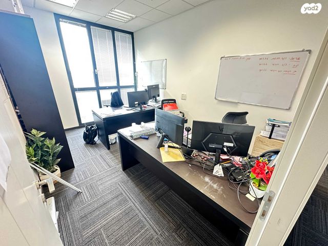 משרדים, הפארק הטכנולוגי, מודיעין מכבים רעות