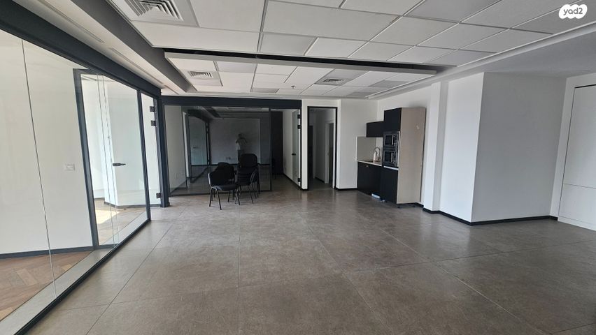 דרך זאב ז'בוטינסקי 9