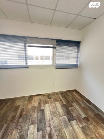 משרדים, חיפה