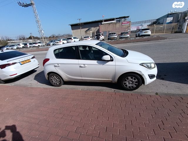 מודעת רכב יונדאי i20