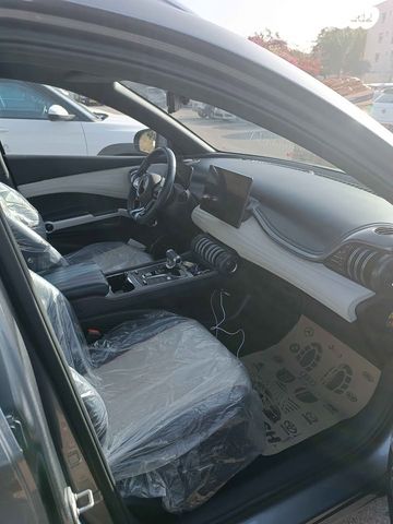 מודעת רכב בי.ווי.די אטו 3