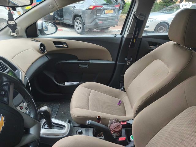 שברולט סוניק