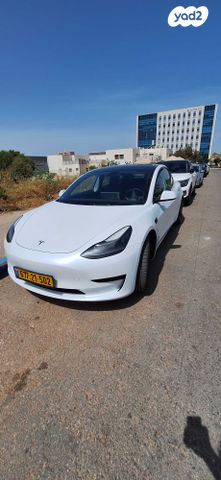 טסלה מודל 3