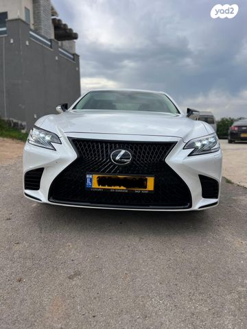 לקסוס LS