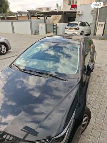 מודעת רכב טויוטה קורולה