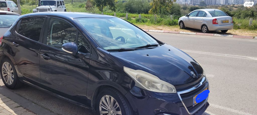 מודעת רכב פיג'ו 208